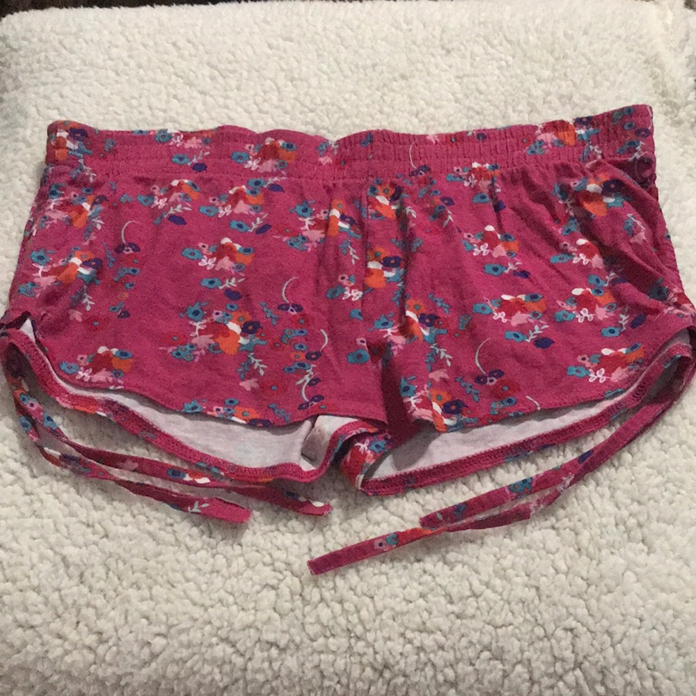 Lagaci sport floral print short shorts